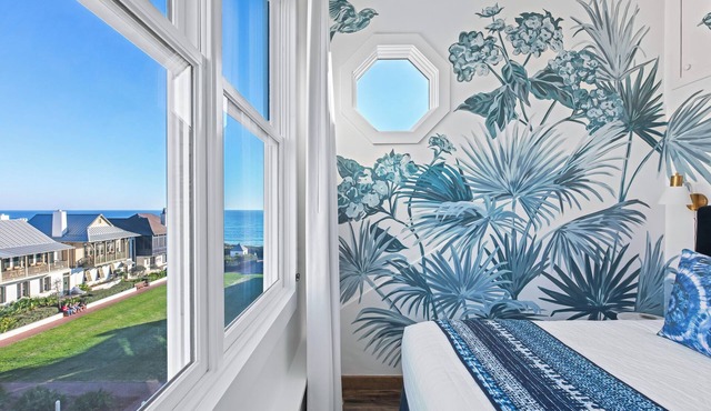 401 Rosemary Beach Inn - Includes Beach Chairs & Complimentary Breakfast + Access to 4 Pools