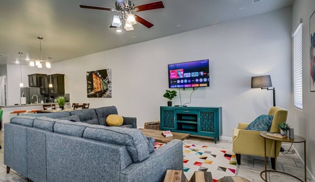 4010 · Comfortable New Home with community pool and golf