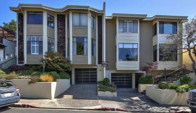 4015 Daisy's Place - Downtown Carmel Condo