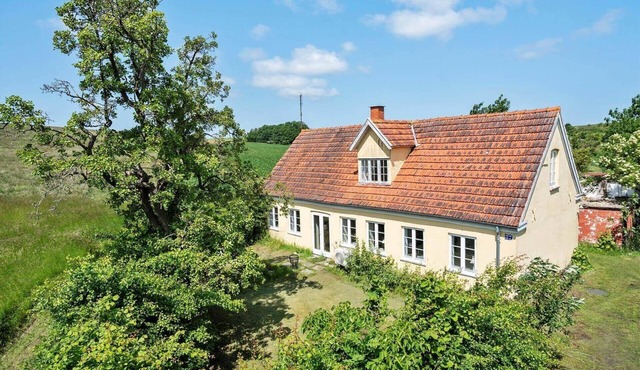 4037 Borre - Søndre Landevej 37