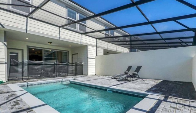 4058 LA - Windsor Paradise Escape