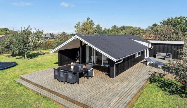 40582 Juelsminde - Pøt Strandby 263