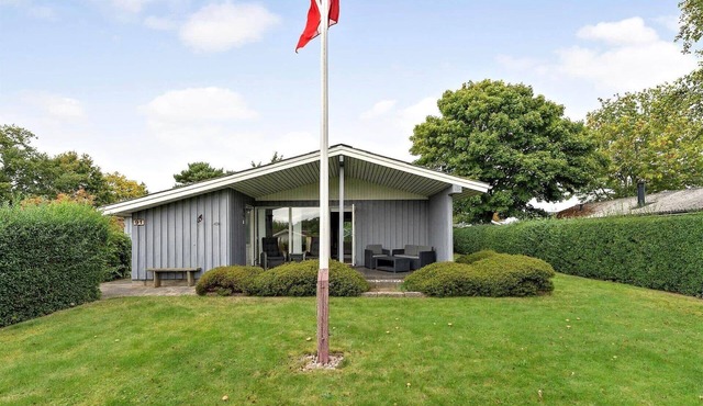 40586 Juelsminde - Pøt Strandby 91
