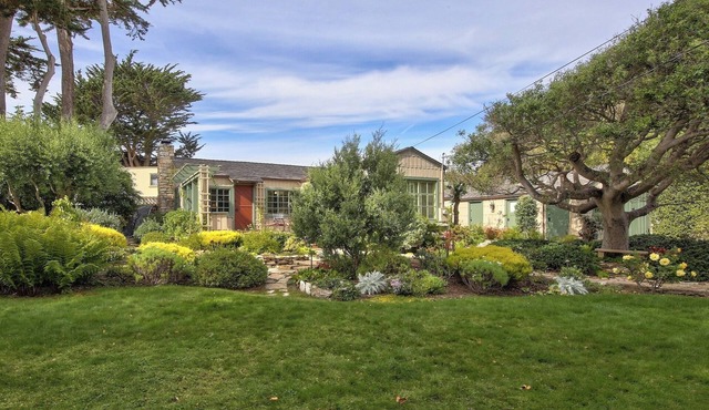 4060 Valley View Cottage - Cute, Quaint, Carmel