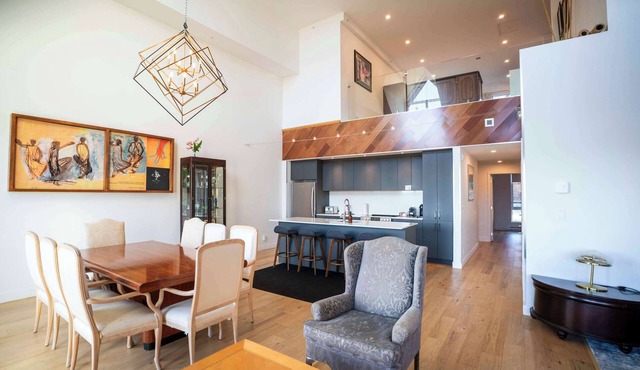 408 | Modern Condo | Pool & Panoramic View