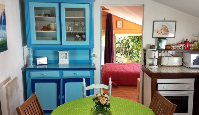 40m2 1st floor apartment, near the center of Saumur