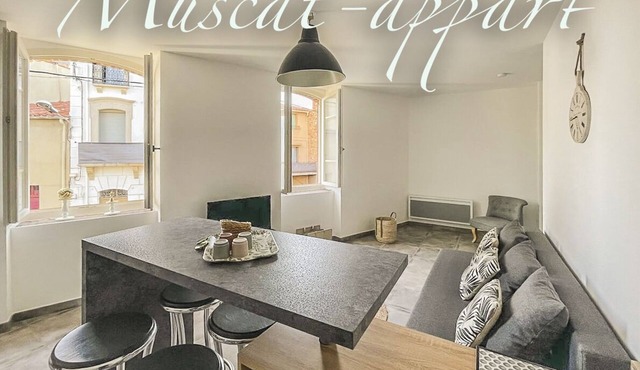 40m2 T2 apartment Small medieval village in the heart of the Roussillon vineyards