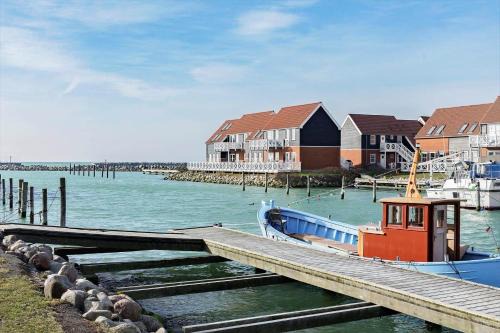 4108-borre-Klintholm-havneby-8