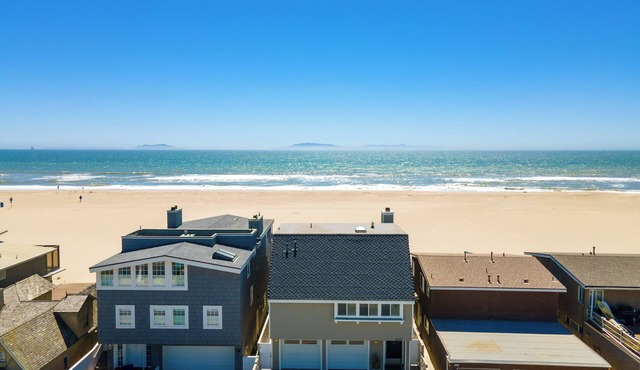 4121O Blue Water Horizon Beach House