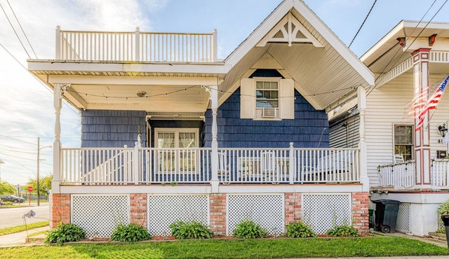 42 ABBOTT - 3-bedroom house located 2 blocks from Beach in Ocean Grove