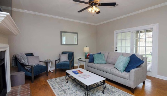 421 B · Tons of space for 6, Fenced yard & fire pit