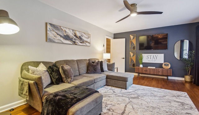 425 Plantation Road SW, Smyrna