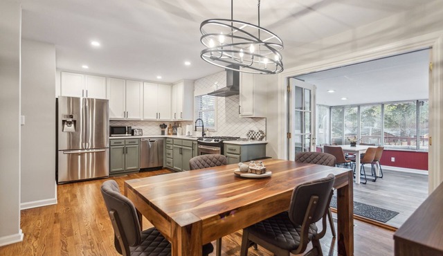 425 Plantation Road SW, Smyrna