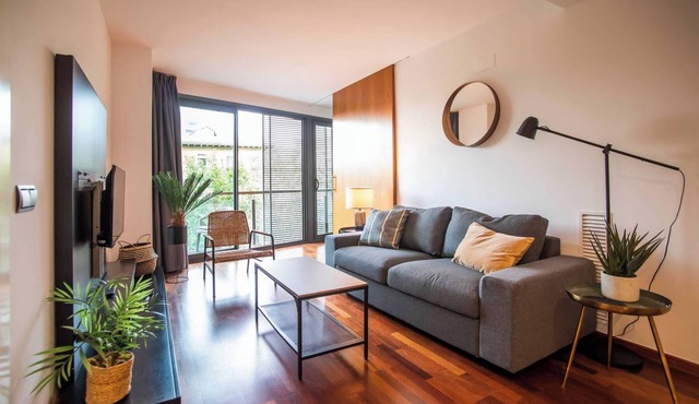 42BADR1040 - New & Bright Apartment PobleNou