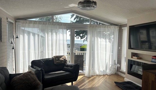 43 Harbour View, Tranquil Harbour View Escape at Rockley Park