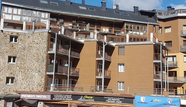 43 tres estrelles club studio 4 pers. view and terrace