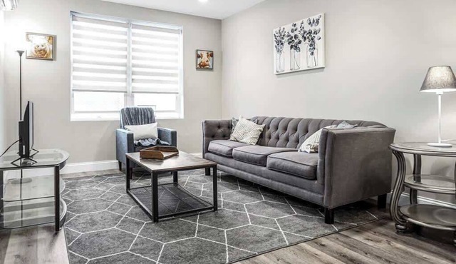 #44 | Large and Spacious 1BR Apartment | Long-term stays