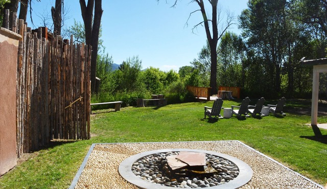 “44a - Orchard Pommerale” is a treasure for relaxation with southwest charm