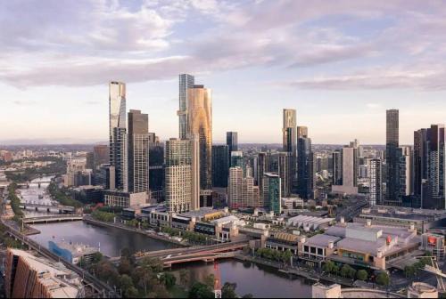 44D Stunning Ocean view 3Bedroom Abnb Apartment with Free parking