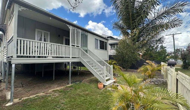 45 Kent Street - The Whole House in Rockhampton City