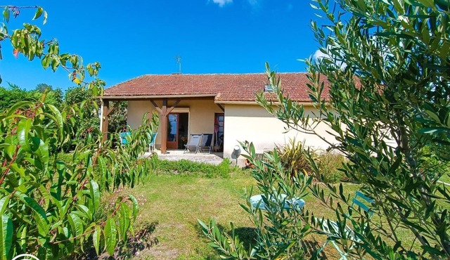 46g12025 - Castelnau-montratier