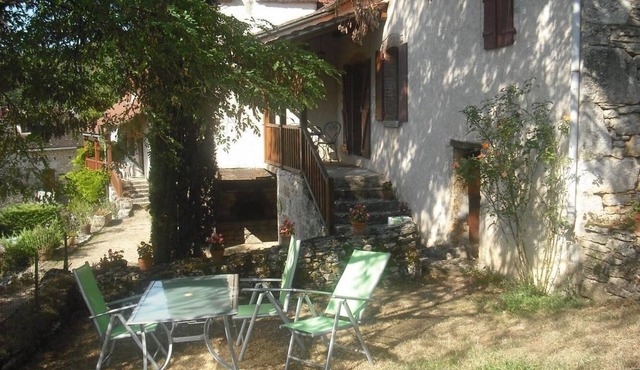 46G1624 - BRENGUES - Cottage
