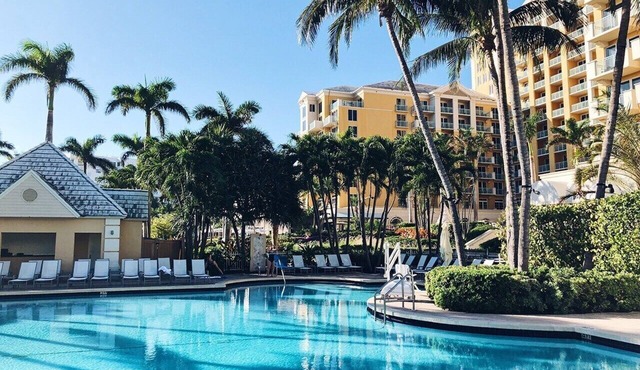 470 - Breathtaking Ritz Carlton Apartment - Gym - Multiple Pools