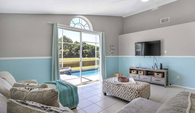 4716-4-ww-blend of Relaxation and Convenience