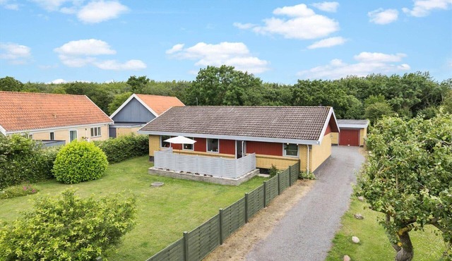 4793 Aakirkeby - Pederskervejen 94