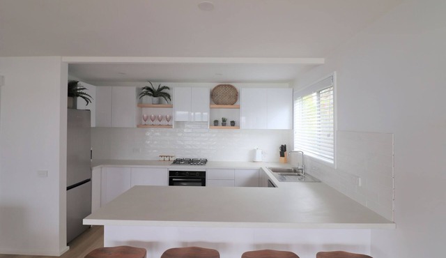 48 Karbeethong Avenue