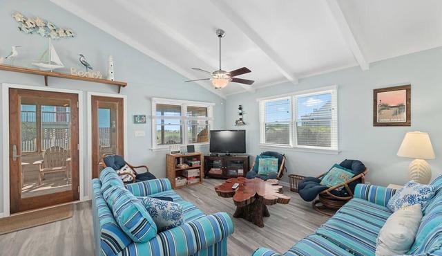 486 - Recently Renovated and Only 1 Lot from the Ocean!