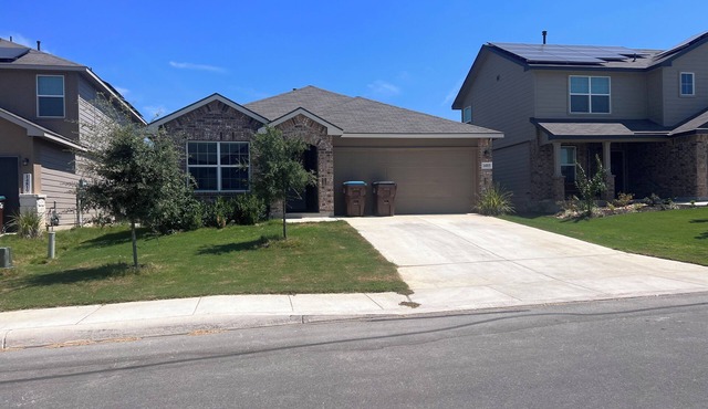 4b/2bath close to shopping/lackland afb