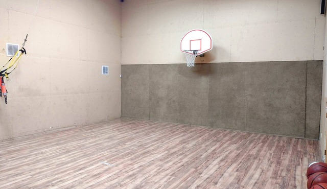 4B Miracle Lodge-Indoor Court-Stay&Play Together-Staycation/Reunions/Events/Ski