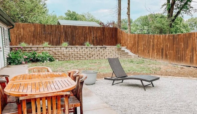 4bd 3b 8 guests | Large Backyard | BBQ Grill