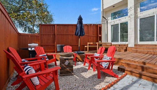 4BD Sleeps 8 Firepit Grill NRG & Med Center