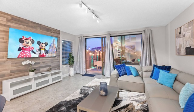 4BD Townhouse 5 minutes from Disney