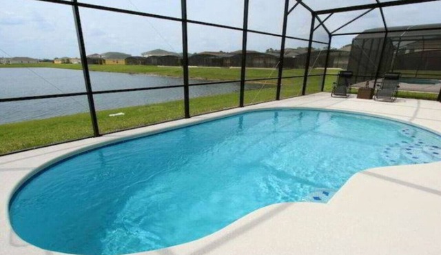 4BDR w/pool near Disney!