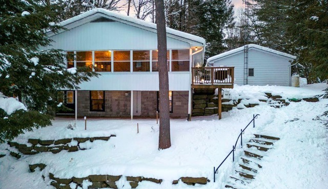 4Bdrm Muskoka Retreat Fire Table, Games, Netflix