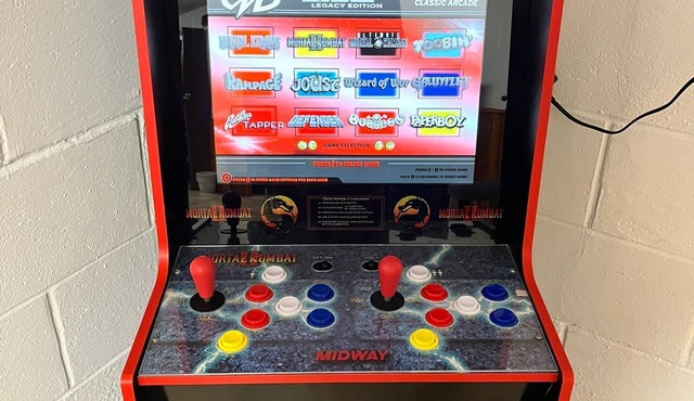 4BedR Sleeps 12 Central Location & Pet-Friendly