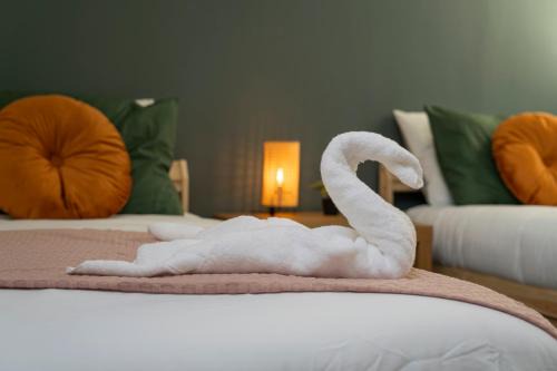 4Bedrooms-3Bath-9Beds-Wallsend- by Holiday Homes