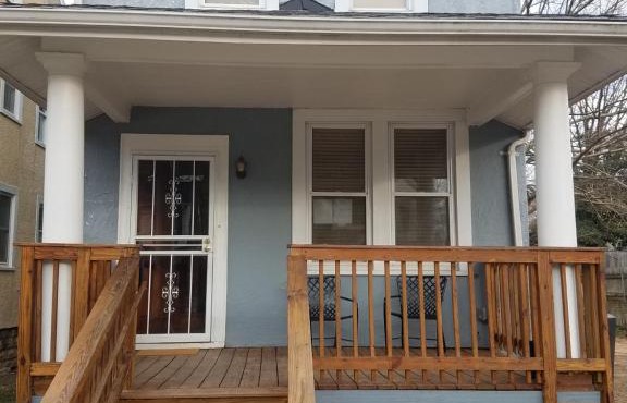 4BR 2 Full Bath Sleeps 10 Large Yard 2 Cars