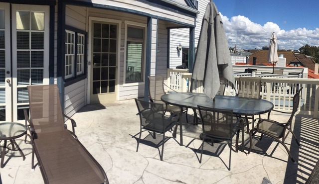 4BR-2BA, 100ft to ocean sand, deck w/view. 2 parking spots. Open March 2026.