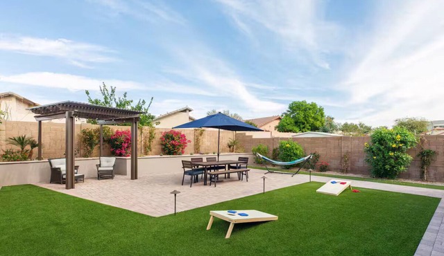 4BR/2BA house in NE Phoenix with crib and beautiful backyard