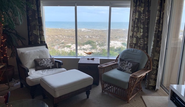 4BR+4B! Spacious Beach Home