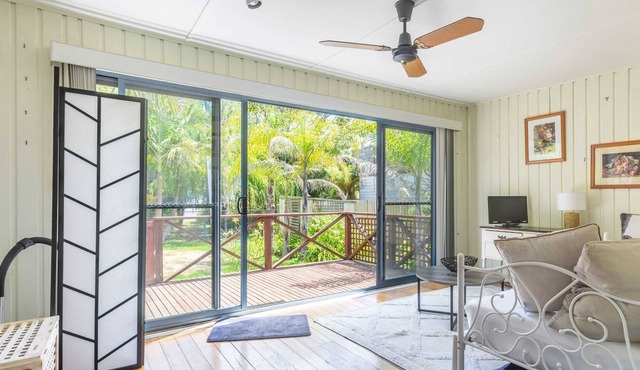 4BR Beachside Family Retreat