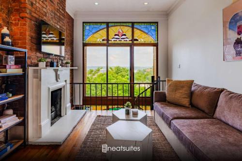 4BR Bridal, Group Retreat - Walkable - Skyline Views