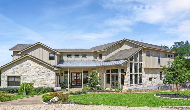 4BR Canyon Lake Retreat with New Private Pool & Outdoor Living