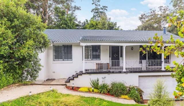 4BR Castle Hill Home | Garage | Near Mall & Park