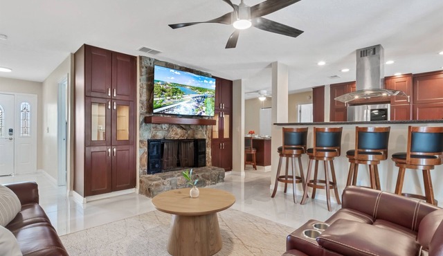 4BR Coastal Haven | Private Pool Near AMI Beaches!