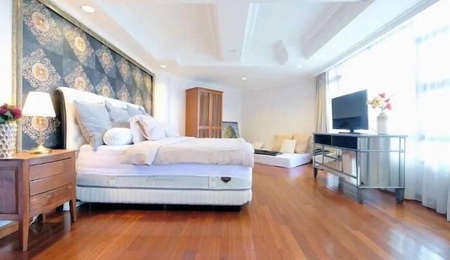 4BR Cozy Tropical Retreat Penthouse